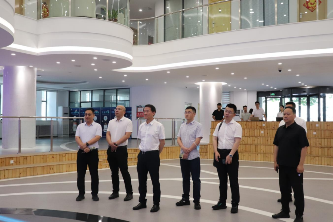 省尊龙凯时集团：“四个导向” 推动调查研究提质增效